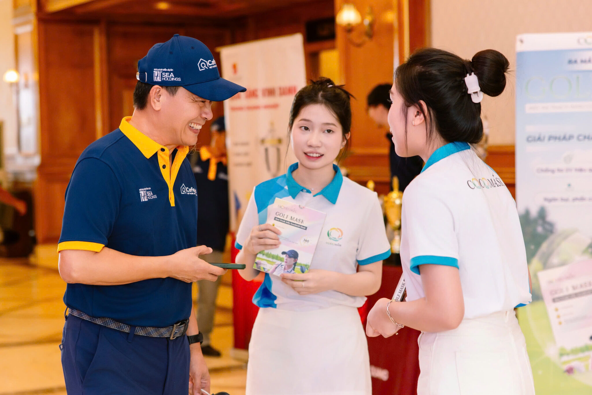 sản phẩm golf mask